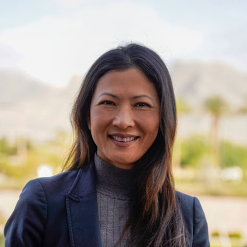Dr. Tavi Thongdy